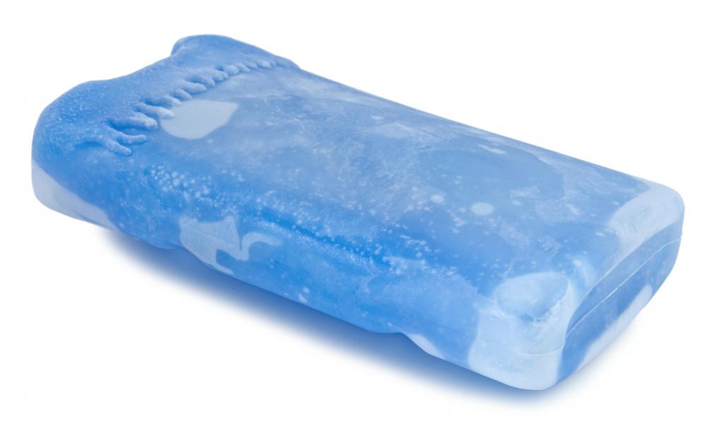 An ice pack inside of a lunch bag can keep food cool until lunch time.