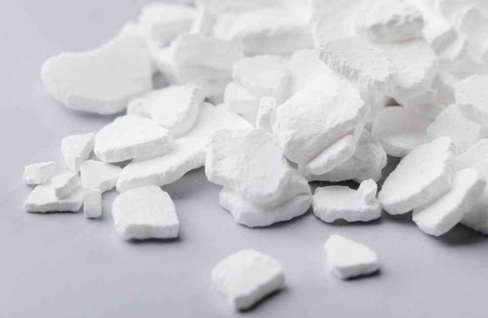 Calcium chloride is added to milk to make akkawi.