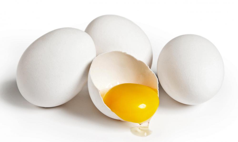 No nutritional difference exists between brown and white eggs.