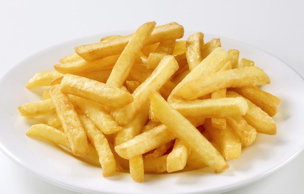 Gyros often contain French fries.