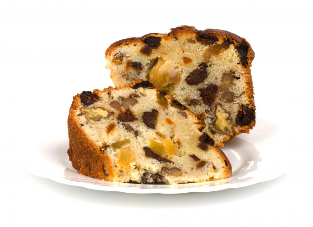 Most dump cakes feature canned fruit.