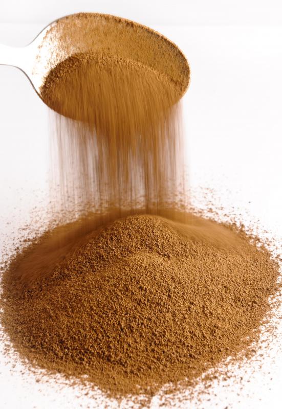 Cocoa powder gives a chocolate taste to smoothies.
