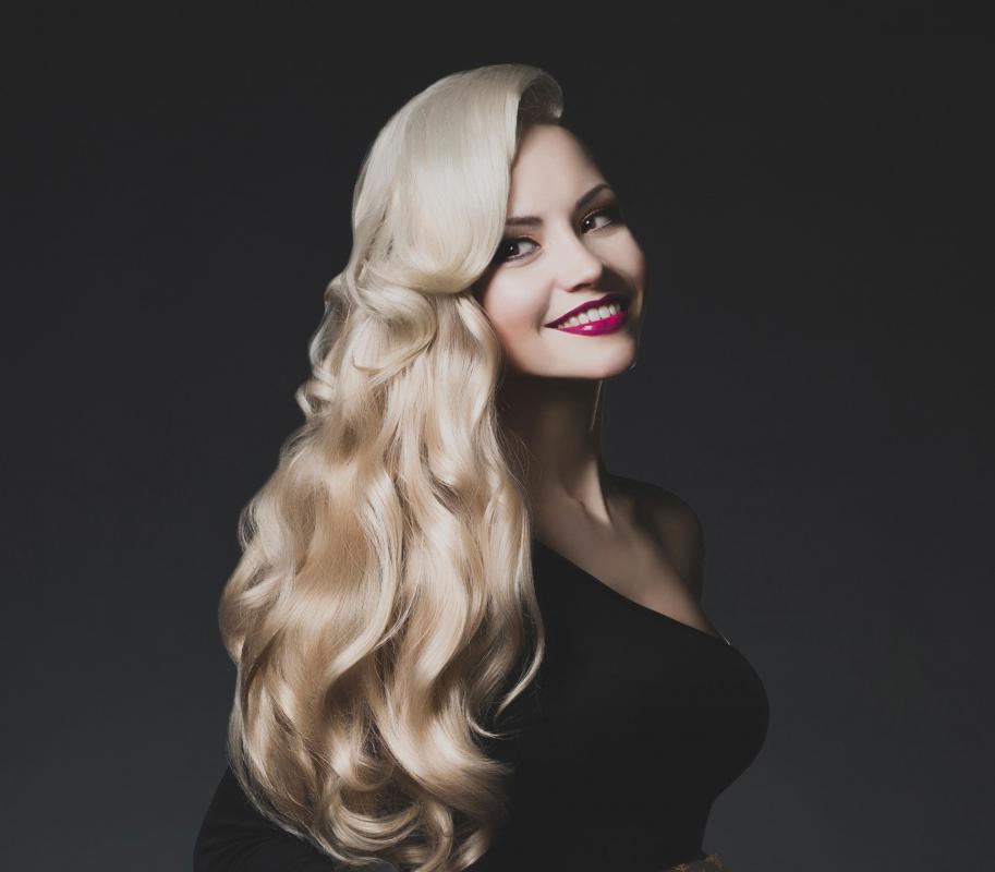 Chamomile may be used to make hair rinses for blonde hair.