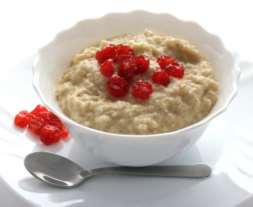 Bowl of cooked oatmeal.