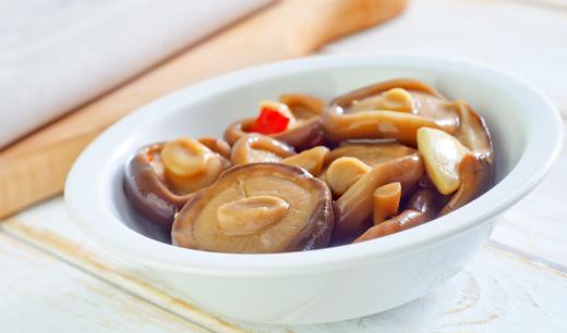 A favorite in many Asian dishes, mushrooms, depending on the variety, are often rich in ergosterol, or pro-vitamin D2, as well as fiber and certain minerals, such as selenium.