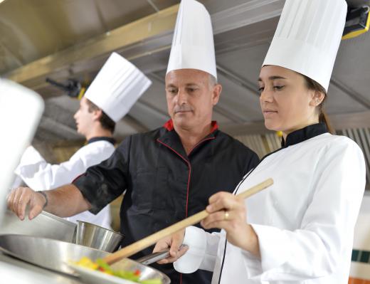 Traditional chef's hats have exactly 100 pleats.