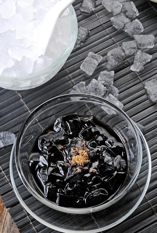 Grass jelly is an ingredient in a well-known Indonesian drink called es teller.