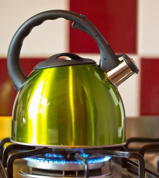 The sealed burners on gas stoves can reduce the mess one has to clean up.