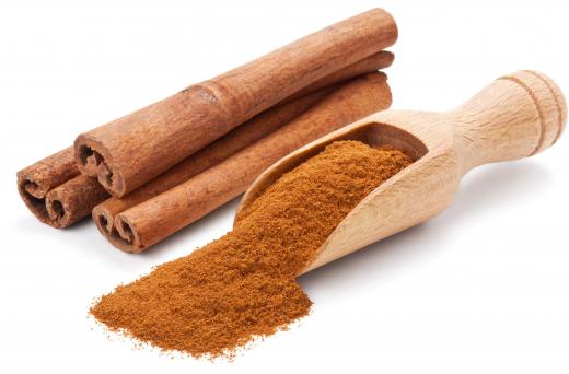 Cinnamon is one of the main ingredients in canelazo.