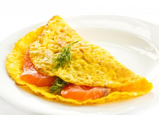 Stainless steel pans are commonly used to make omelettes.