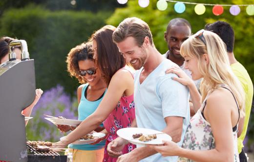 A free-standing electric barbecue grill can be useful for outdoor parties.