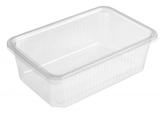 Some people prefer to store leftovers in a Tupperware resealable container instead of a freezer bag.