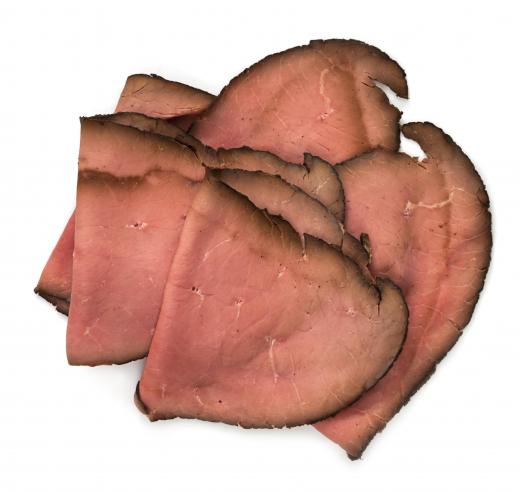 Roast beef can either be plain or seasoned before being cooked.