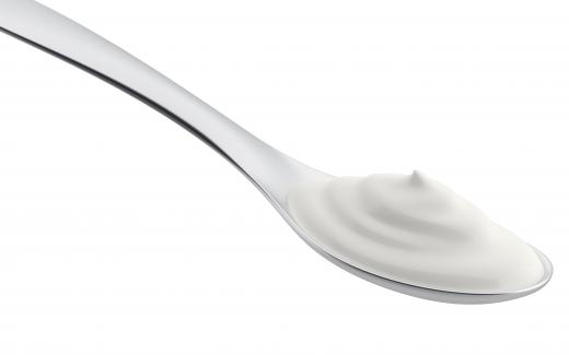 Yogurt may be mixed in with kinako.