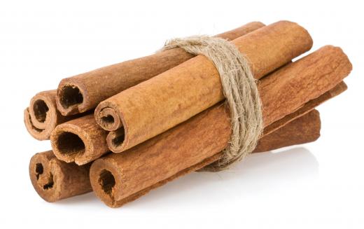 Cinnamon is used to add flavor to hojuelas.