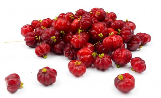 A bunch of surinam cherries.