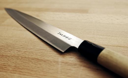 A good butcher knife should have between a six and eight inches long blade.