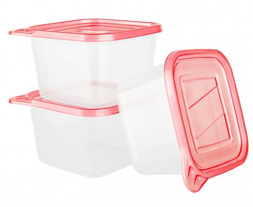 Leftover turkey can be stored in plastic containers to preserve freshness.