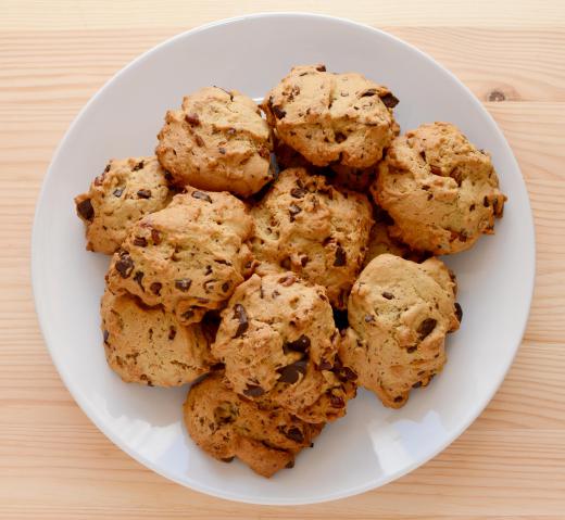 Potato flour may be used to make gluten-free baked goods, including cookies and cake.