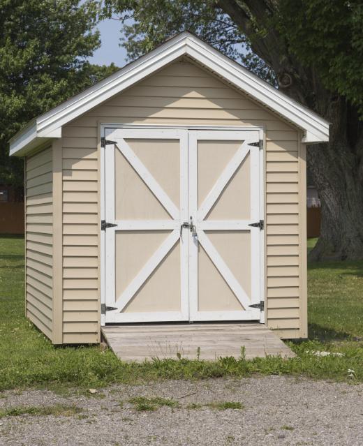 A garden shed is a good place to air dry parsley.