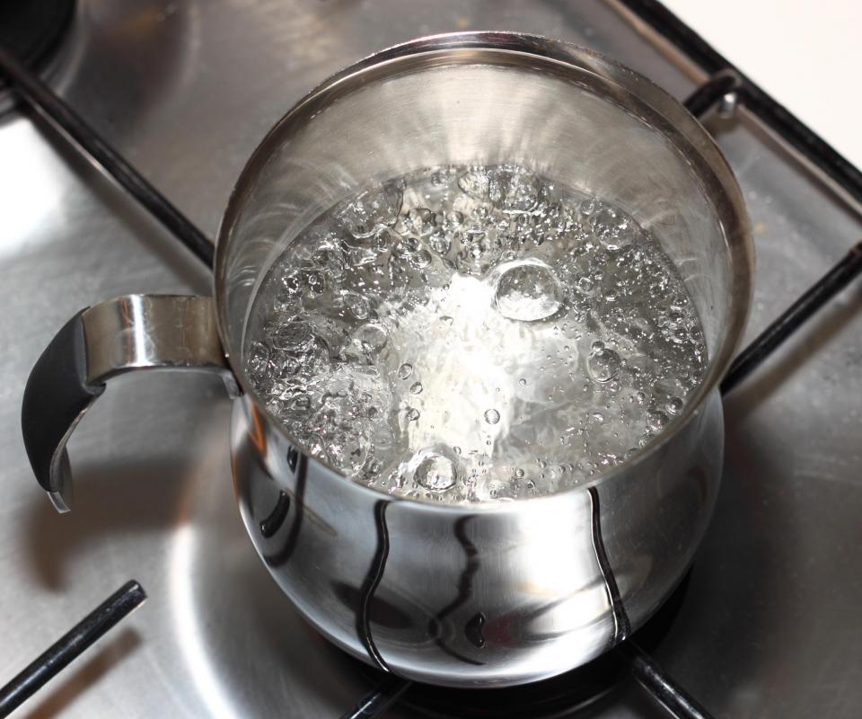 Why the Meyer Stockpot Helps Prevent Boil-Overs